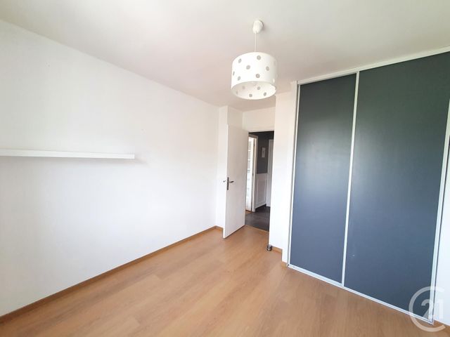 Appartement T3 &agrave; louer - 3 pi&egrave;ces - 65,09 m2 - St Martin D Heres - 38 - RHONE-ALPES