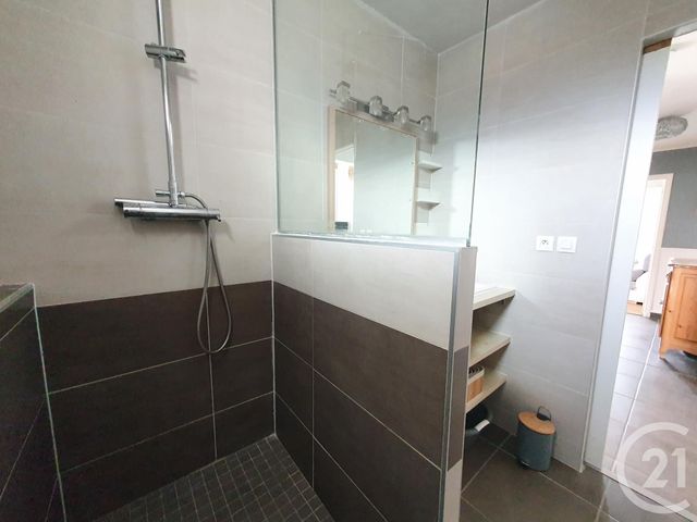 Appartement T3 &agrave; louer - 3 pi&egrave;ces - 65,09 m2 - St Martin D Heres - 38 - RHONE-ALPES