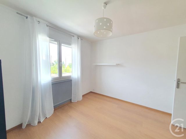 Appartement T3 &agrave; louer - 3 pi&egrave;ces - 65,09 m2 - St Martin D Heres - 38 - RHONE-ALPES