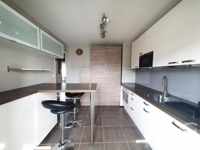 Appartement T3 &agrave; louer - 3 pi&egrave;ces - 65,09 m2 - St Martin D Heres - 38 - RHONE-ALPES