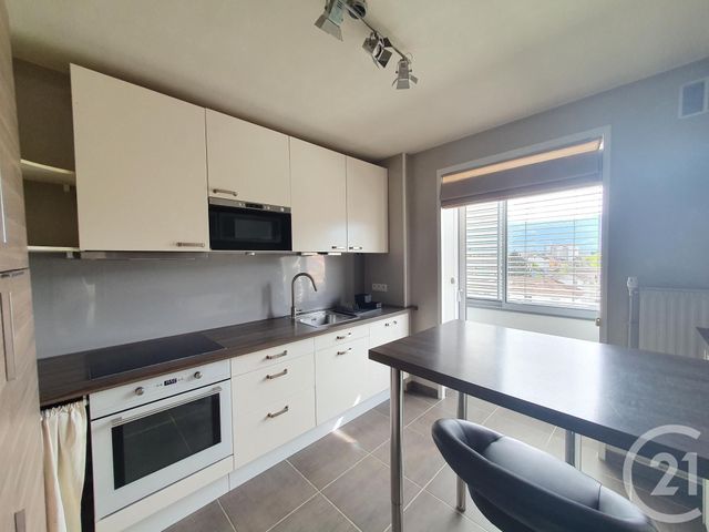 Appartement T3 &agrave; louer - 3 pi&egrave;ces - 65,09 m2 - St Martin D Heres - 38 - RHONE-ALPES