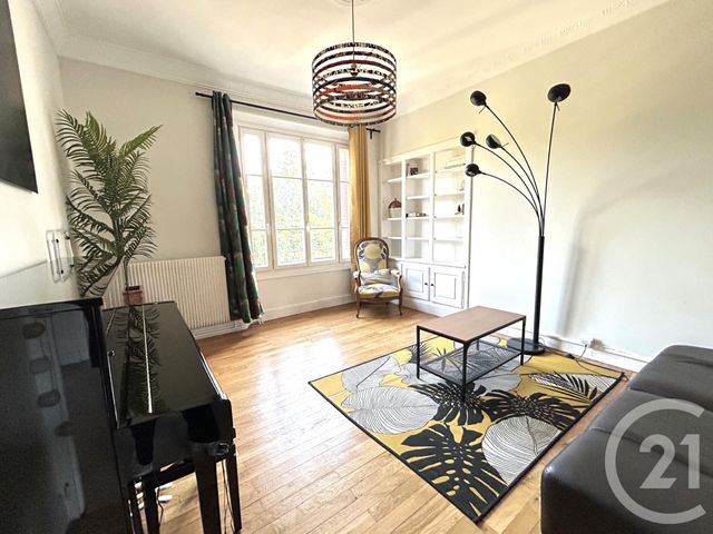 Appartement T3 &agrave; louer - 3 pi&egrave;ces - 69,86 m2 - Grenoble - 38 - RHONE-ALPES