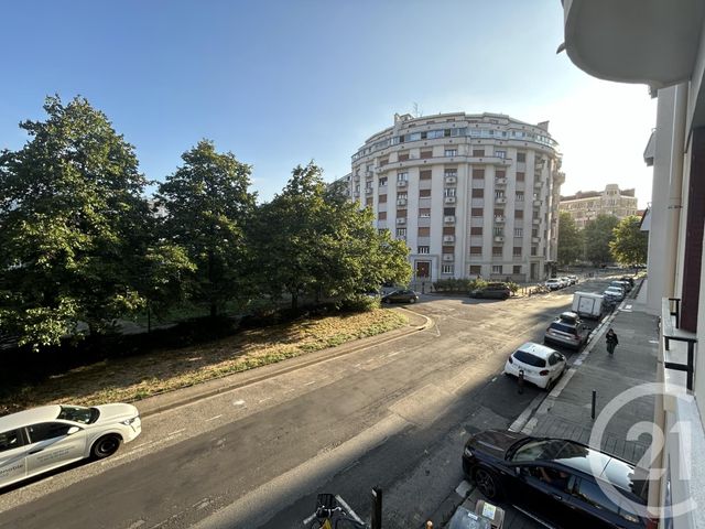 Appartement T3 &agrave; louer - 3 pi&egrave;ces - 69,86 m2 - Grenoble - 38 - RHONE-ALPES