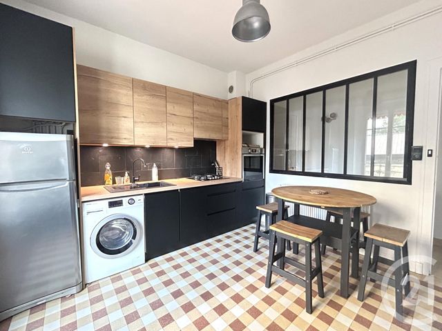 Appartement T3 &agrave; louer - 3 pi&egrave;ces - 69,86 m2 - Grenoble - 38 - RHONE-ALPES