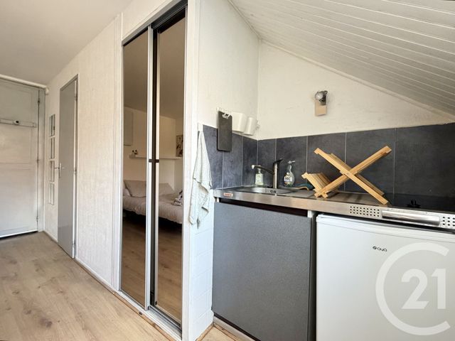 Appartement Studio &agrave; louer - 1 pi&egrave;ce - 12,85 m2 - Grenoble - 38 - RHONE-ALPES