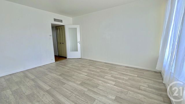 Appartement T1 &agrave; louer - 1 pi&egrave;ce - 29,69 m2 - La Tronche - 38 - RHONE-ALPES