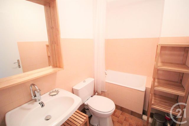 Appartement T1 &agrave; louer - 1 pi&egrave;ce - 29,69 m2 - La Tronche - 38 - RHONE-ALPES