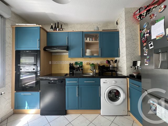Appartement T3 &agrave; louer - 3 pi&egrave;ces - 53,37 m2 - Grenoble - 38 - RHONE-ALPES