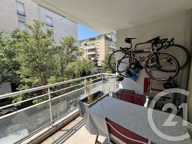 Appartement T3 &agrave; louer - 3 pi&egrave;ces - 53,37 m2 - Grenoble - 38 - RHONE-ALPES