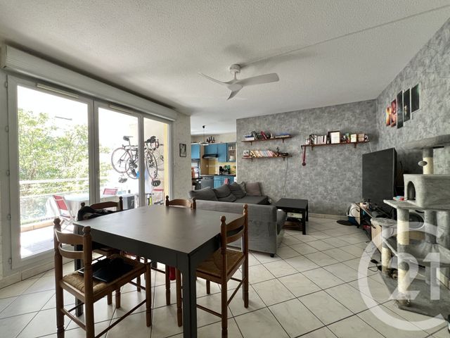 Appartement T3 &agrave; louer - 3 pi&egrave;ces - 53,37 m2 - Grenoble - 38 - RHONE-ALPES