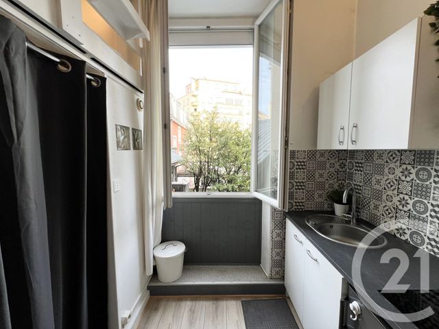 Appartement Studio &agrave; louer - 1 pi&egrave;ce - 15,32 m2 - Grenoble - 38 - RHONE-ALPES