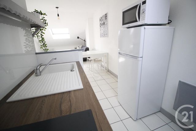 Appartement T1 &agrave; louer - 2 pi&egrave;ces - 25,10 m2 - Grenoble - 38 - RHONE-ALPES