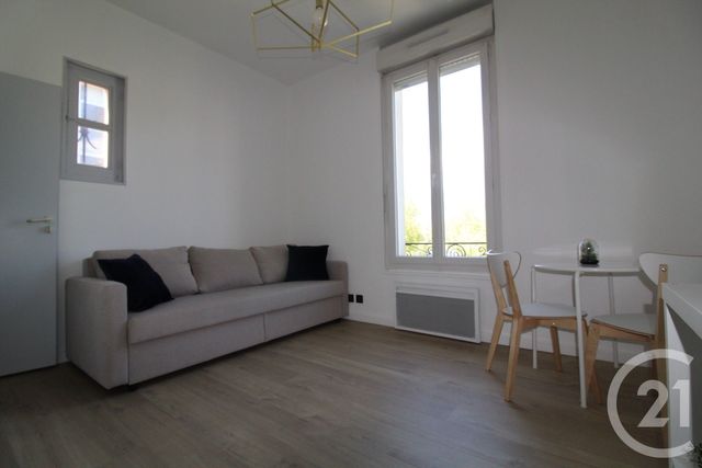 Appartement Studio &agrave; louer - 1 pi&egrave;ce - 17,81 m2 - St Martin D Heres - 38 - RHONE-ALPES