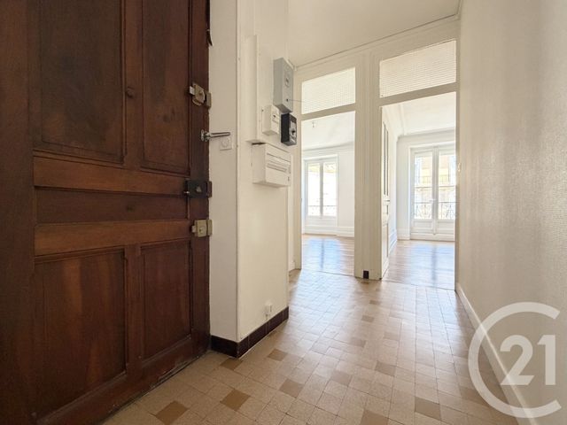 Appartement T2 &agrave; louer - 2 pi&egrave;ces - 68,21 m2 - Grenoble - 38 - RHONE-ALPES