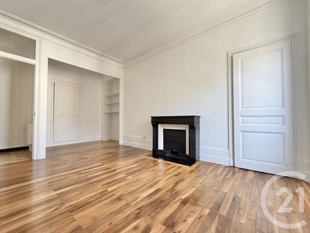 Appartement T2 &agrave; louer - 2 pi&egrave;ces - 68,21 m2 - Grenoble - 38 - RHONE-ALPES