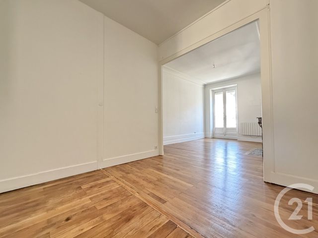 Appartement T2 &agrave; louer - 2 pi&egrave;ces - 68,21 m2 - Grenoble - 38 - RHONE-ALPES