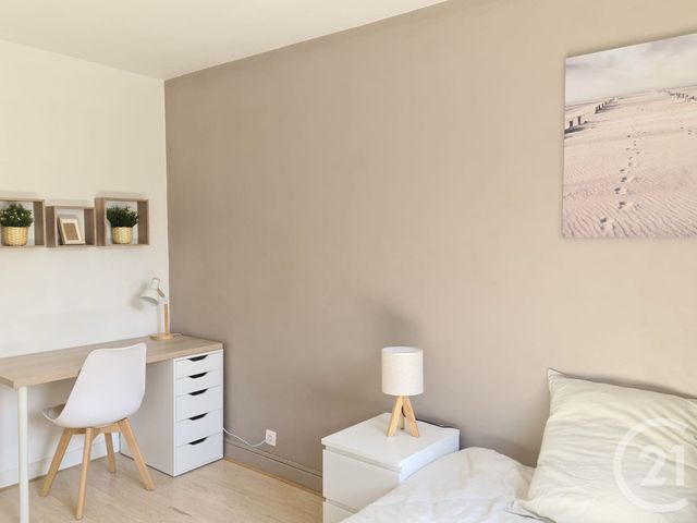 Appartement T5 &agrave; louer - 5 pi&egrave;ces - 82 m2 - St Martin D Heres - 38 - RHONE-ALPES