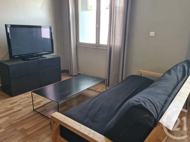 Appartement T5 &agrave; louer - 5 pi&egrave;ces - 82 m2 - St Martin D Heres - 38 - RHONE-ALPES