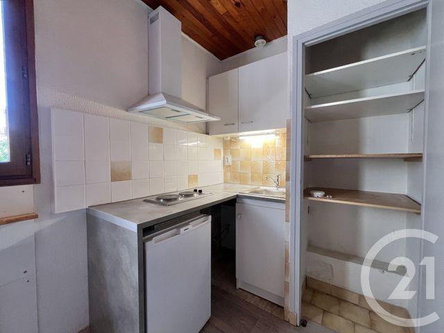 Appartement T1 &agrave; louer - 1 pi&egrave;ce - 23,50 m2 - Grenoble - 38 - RHONE-ALPES