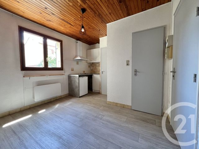 Appartement T1 &agrave; louer - 1 pi&egrave;ce - 23,50 m2 - Grenoble - 38 - RHONE-ALPES