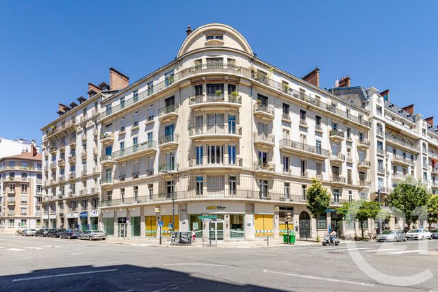 Appartement F6 &agrave; vendre - 6 pi&egrave;ces - 162,62 m2 - Grenoble - 38 - RHONE-ALPES
