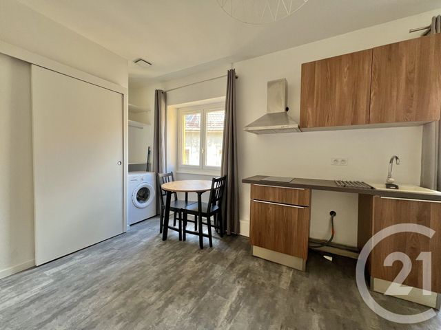 Appartement Studio &agrave; louer - 1 pi&egrave;ce - 24,26 m2 - Grenoble - 38 - RHONE-ALPES