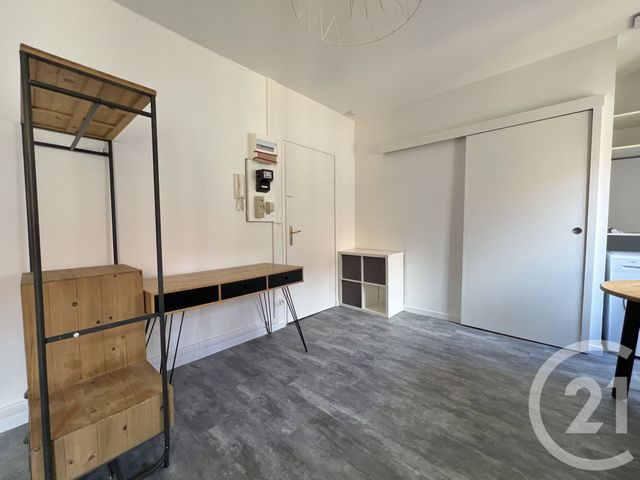 Appartement Studio &agrave; louer - 1 pi&egrave;ce - 24,26 m2 - Grenoble - 38 - RHONE-ALPES