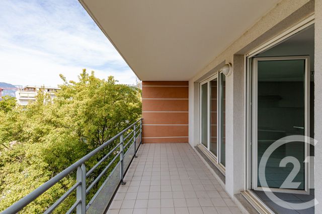 Appartement F2 &agrave; vendre - 2 pi&egrave;ces - 48,15 m2 - St Martin D Heres - 38 - RHONE-ALPES