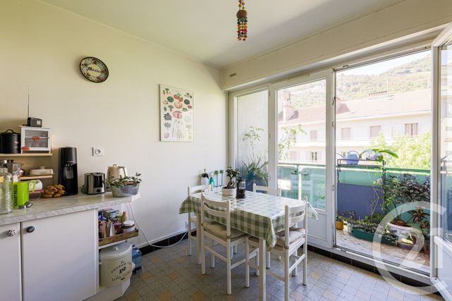 Appartement T2 &agrave; vendre - 2 pi&egrave;ces - 58,79 m2 - Grenoble - 38 - RHONE-ALPES