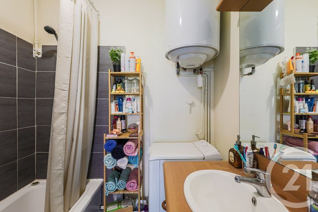 Appartement T2 &agrave; vendre - 2 pi&egrave;ces - 58,79 m2 - Grenoble - 38 - RHONE-ALPES