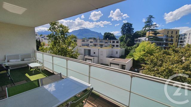 Appartement T2 &agrave; louer - 2 pi&egrave;ces - 48,27 m2 - Grenoble - 38 - RHONE-ALPES