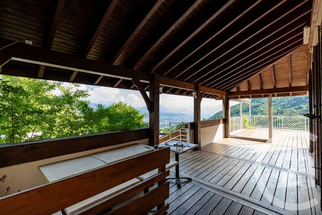 Local commercial à louer - 280.0 m2 - 38 - Isere