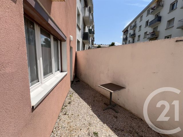 Appartement Studio &agrave; louer - 1 pi&egrave;ce - 27,17 m2 - Grenoble - 38 - RHONE-ALPES