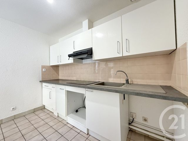 Appartement T2 &agrave; louer - 2 pi&egrave;ces - 52,69 m2 - Noyarey - 38 - RHONE-ALPES