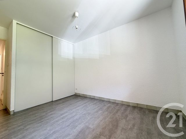 Appartement T2 &agrave; louer - 2 pi&egrave;ces - 52,69 m2 - Noyarey - 38 - RHONE-ALPES