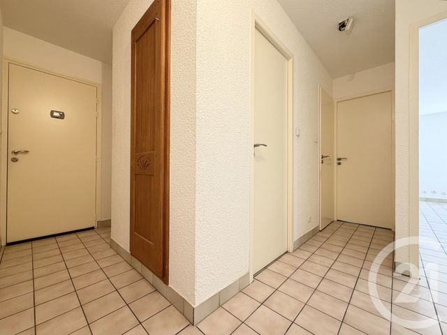 Appartement T2 &agrave; louer - 2 pi&egrave;ces - 52,69 m2 - Noyarey - 38 - RHONE-ALPES