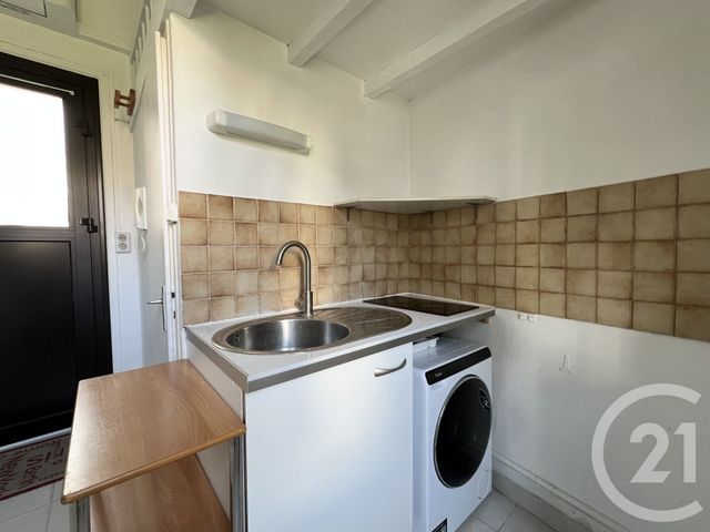 Appartement Studio &agrave; louer - 1 pi&egrave;ce - 13,92 m2 - Grenoble - 38 - RHONE-ALPES