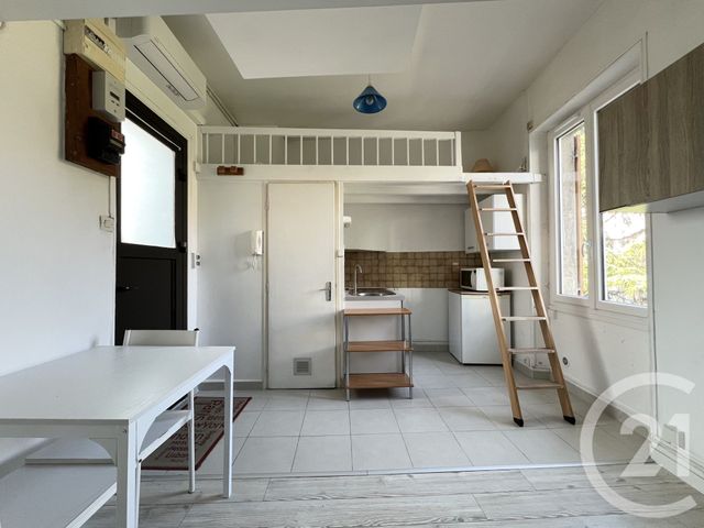 Appartement Studio &agrave; louer - 1 pi&egrave;ce - 13,92 m2 - Grenoble - 38 - RHONE-ALPES