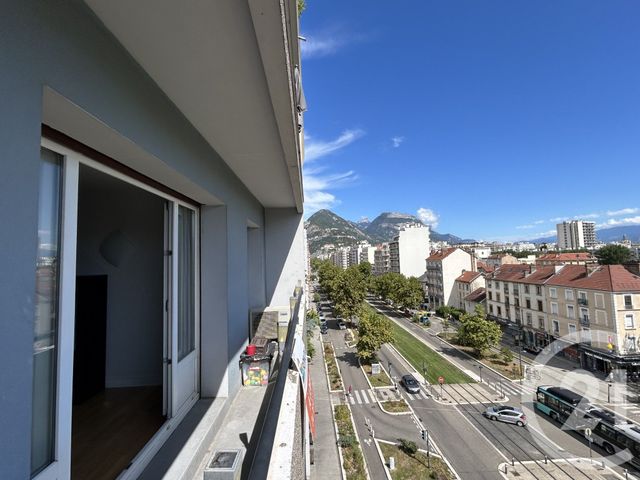 Appartement T3 &agrave; louer - 3 pi&egrave;ces - 82,52 m2 - Grenoble - 38 - RHONE-ALPES