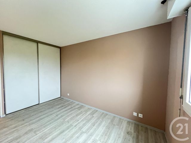 Appartement T3 &agrave; louer - 3 pi&egrave;ces - 69,40 m2 - Grenoble - 38 - RHONE-ALPES
