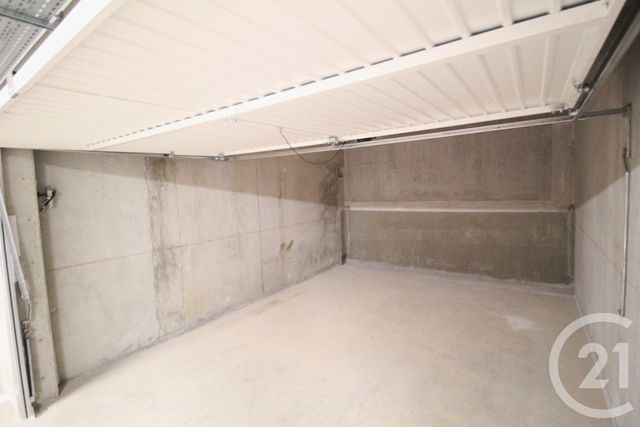 Parking &agrave; louer - 19 m2 - Grenoble - 38 - RHONE-ALPES
