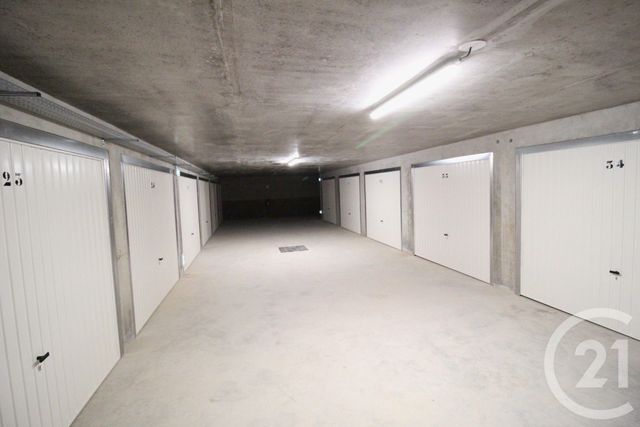 Parking &agrave; louer - 19 m2 - Grenoble - 38 - RHONE-ALPES