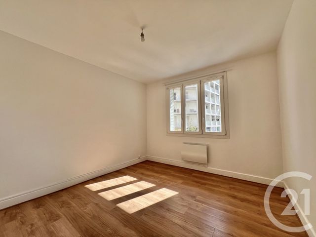 Appartement T3 &agrave; louer - 3 pi&egrave;ces - 79,38 m2 - Grenoble - 38 - RHONE-ALPES