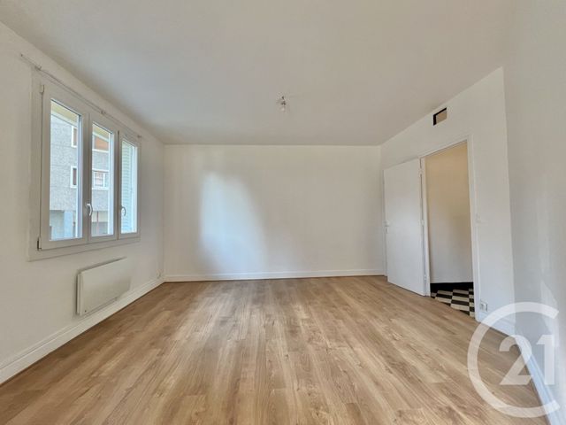 Appartement T3 &agrave; louer - 3 pi&egrave;ces - 79,38 m2 - Grenoble - 38 - RHONE-ALPES