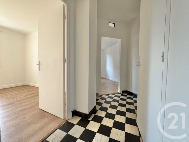Appartement T3 &agrave; louer - 3 pi&egrave;ces - 79,38 m2 - Grenoble - 38 - RHONE-ALPES
