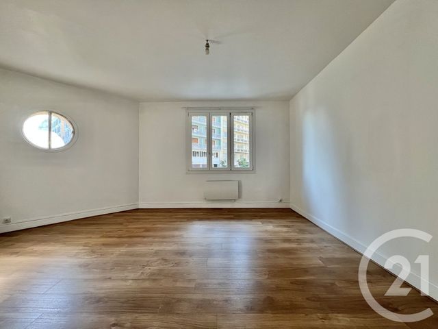 Appartement T3 &agrave; louer - 3 pi&egrave;ces - 79,38 m2 - Grenoble - 38 - RHONE-ALPES
