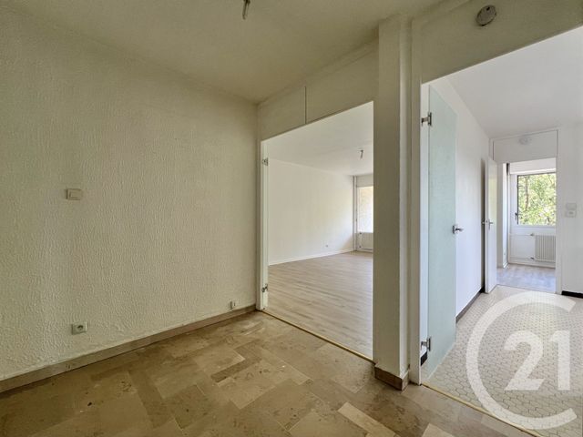 Appartement T3 &agrave; louer - 3 pi&egrave;ces - 85,15 m2 - Grenoble - 38 - RHONE-ALPES