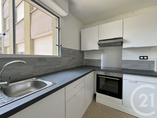 Appartement T3 &agrave; louer - 3 pi&egrave;ces - 85,15 m2 - Grenoble - 38 - RHONE-ALPES