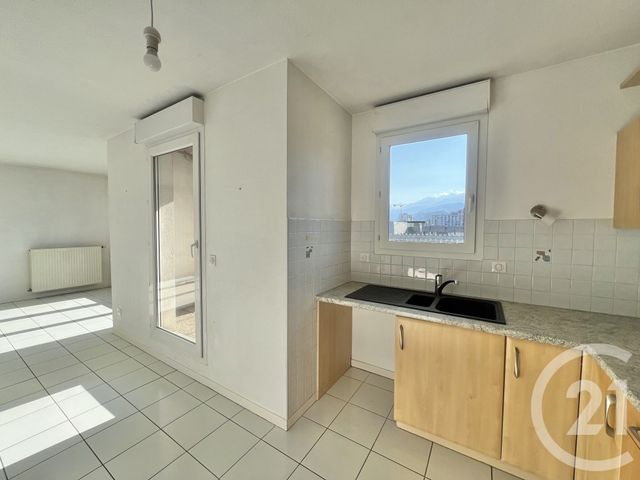 Appartement T3 &agrave; louer - 3 pi&egrave;ces - 70,76 m2 - Grenoble - 38 - RHONE-ALPES