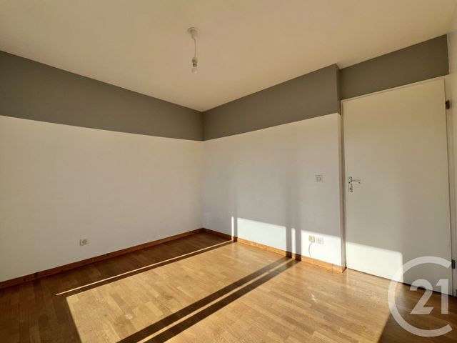 Appartement T3 &agrave; louer - 3 pi&egrave;ces - 70,76 m2 - Grenoble - 38 - RHONE-ALPES